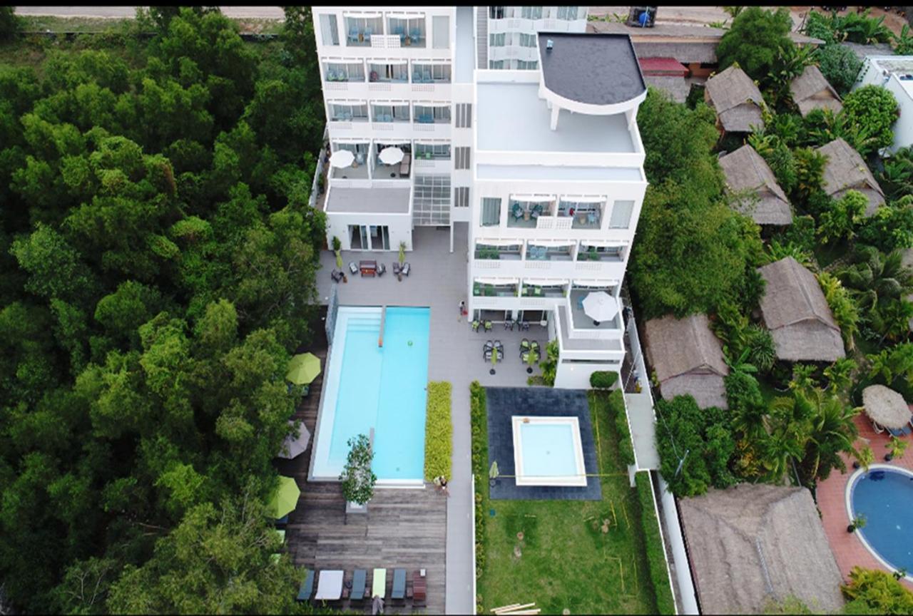 Naia Resort Σίχανουκβιλ Εξωτερικό φωτογραφία