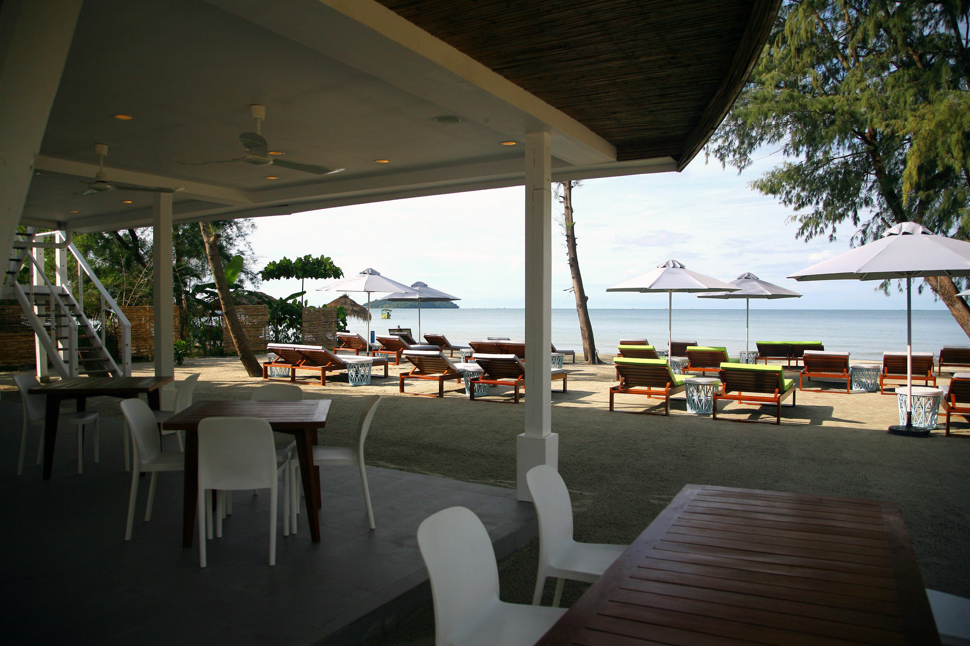 Naia Resort Σίχανουκβιλ Εξωτερικό φωτογραφία