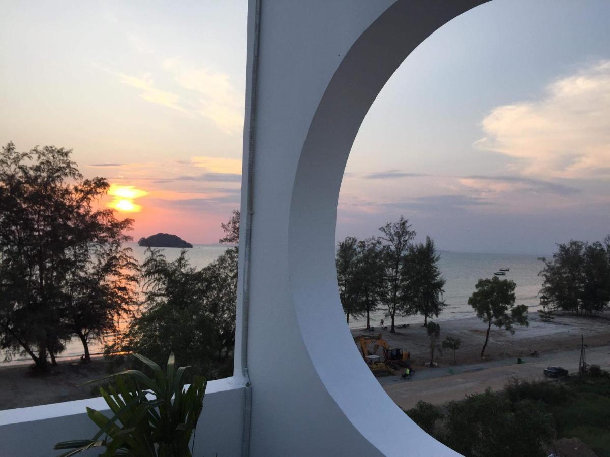 Naia Resort Σίχανουκβιλ Εξωτερικό φωτογραφία
